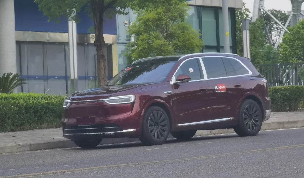 问界全新M7红色版，这外观咋样？ ​​​