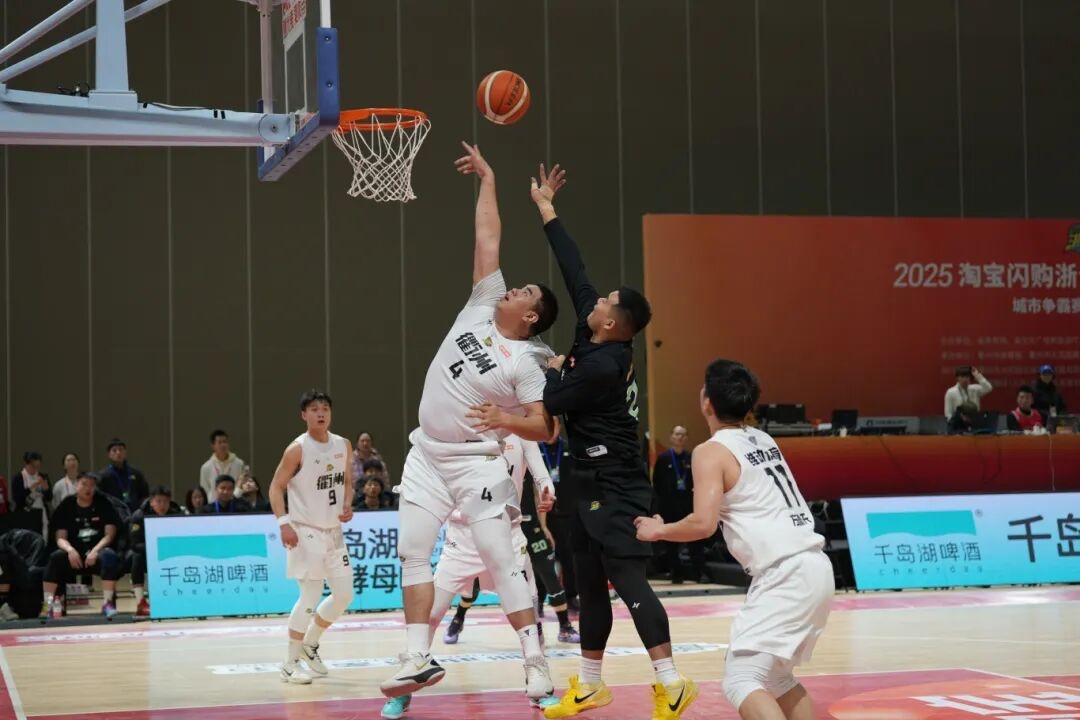 又是憋屈一整场，胜利两分钟！衢州教练心态要被打崩了，丽水重回第二了，四强稳了！