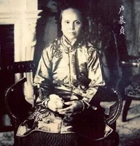 卢慕贞十八岁嫁给孙中山，体面完成离婚后选择定居澳门，一生至终未再婚，你了解她的故