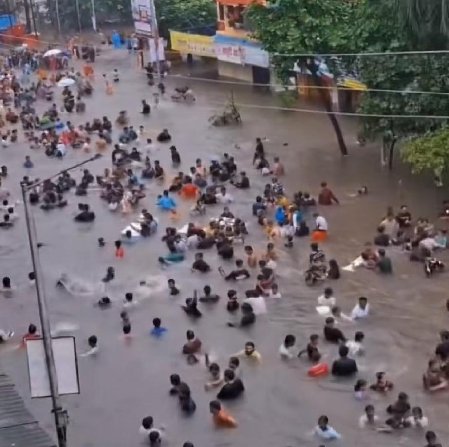 全世界最“迷恋水”的国家，非印度莫属
 
要说哪个国家的人最离不开水，那一定是印