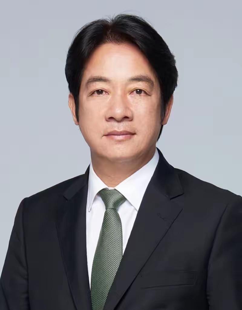 台湾回归在即！问题来了，当部队开始登陆，履行接管台湾的责任时，台湾还有30万武装