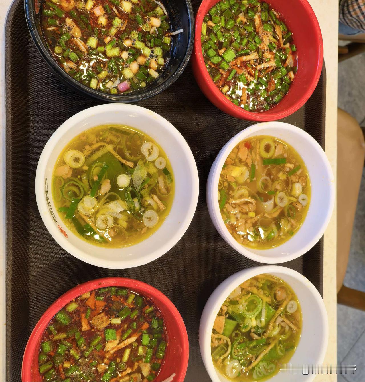 西安艳阳天西府饭店解锁臊子面等正宗西府美味朋友们喜欢吃陕西的臊子面吗?陕味臊子面