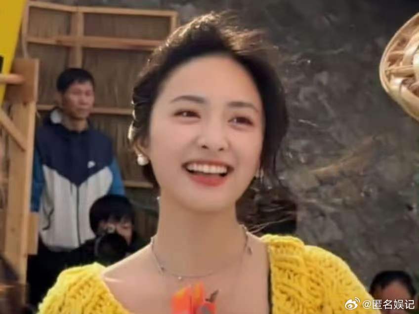 沈月沈月亲爱的客栈收官vlog别样视角窥见客栈生活，众人性格尽显，趣味互动片段格