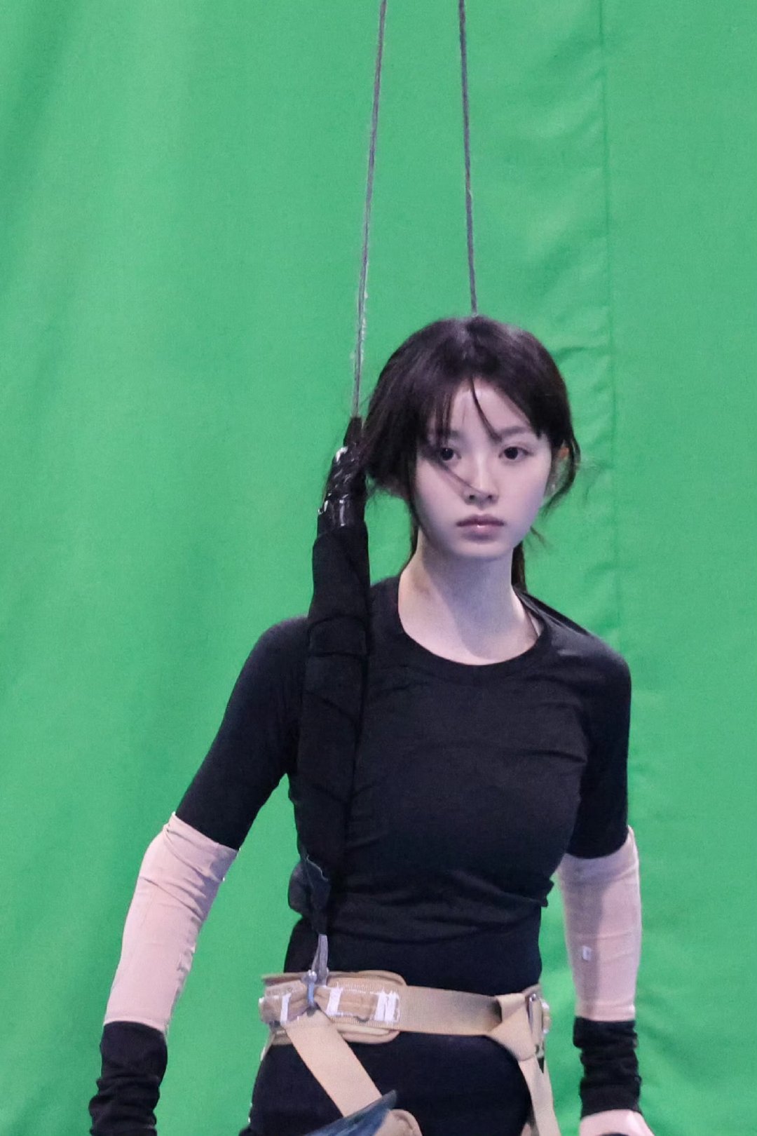 田曦薇学习武林秘籍田曦薇片场素颜九宫格田曦薇片场素颜九宫格，超美的 