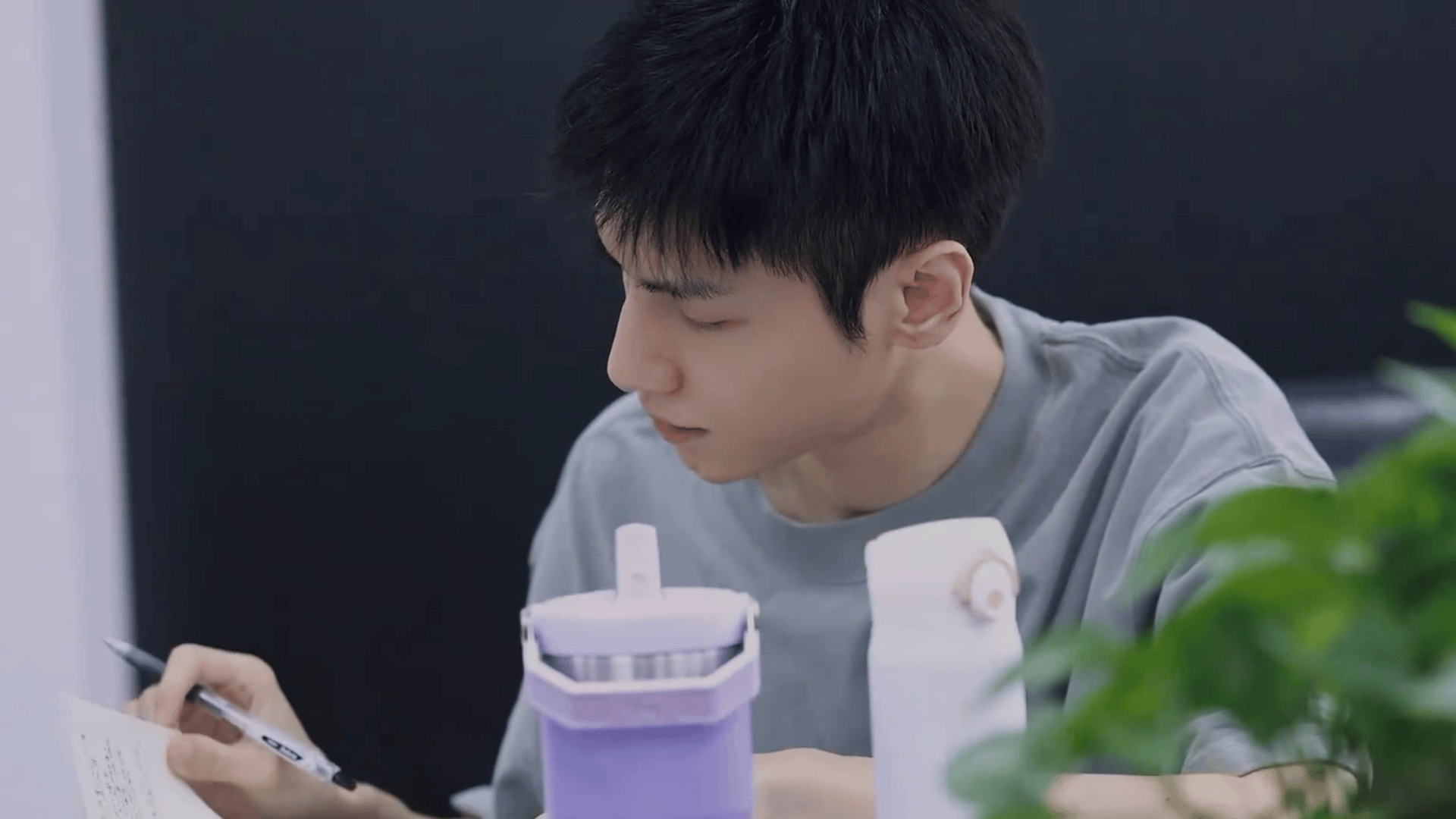天呐罗云熙你😳 