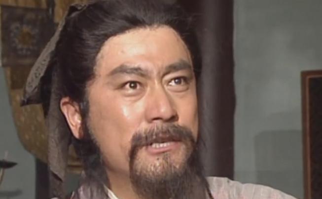 公元223年，刘备在白帝城咽了气。

消息传到洛阳，曹魏朝堂上一片欢腾。多少人憋