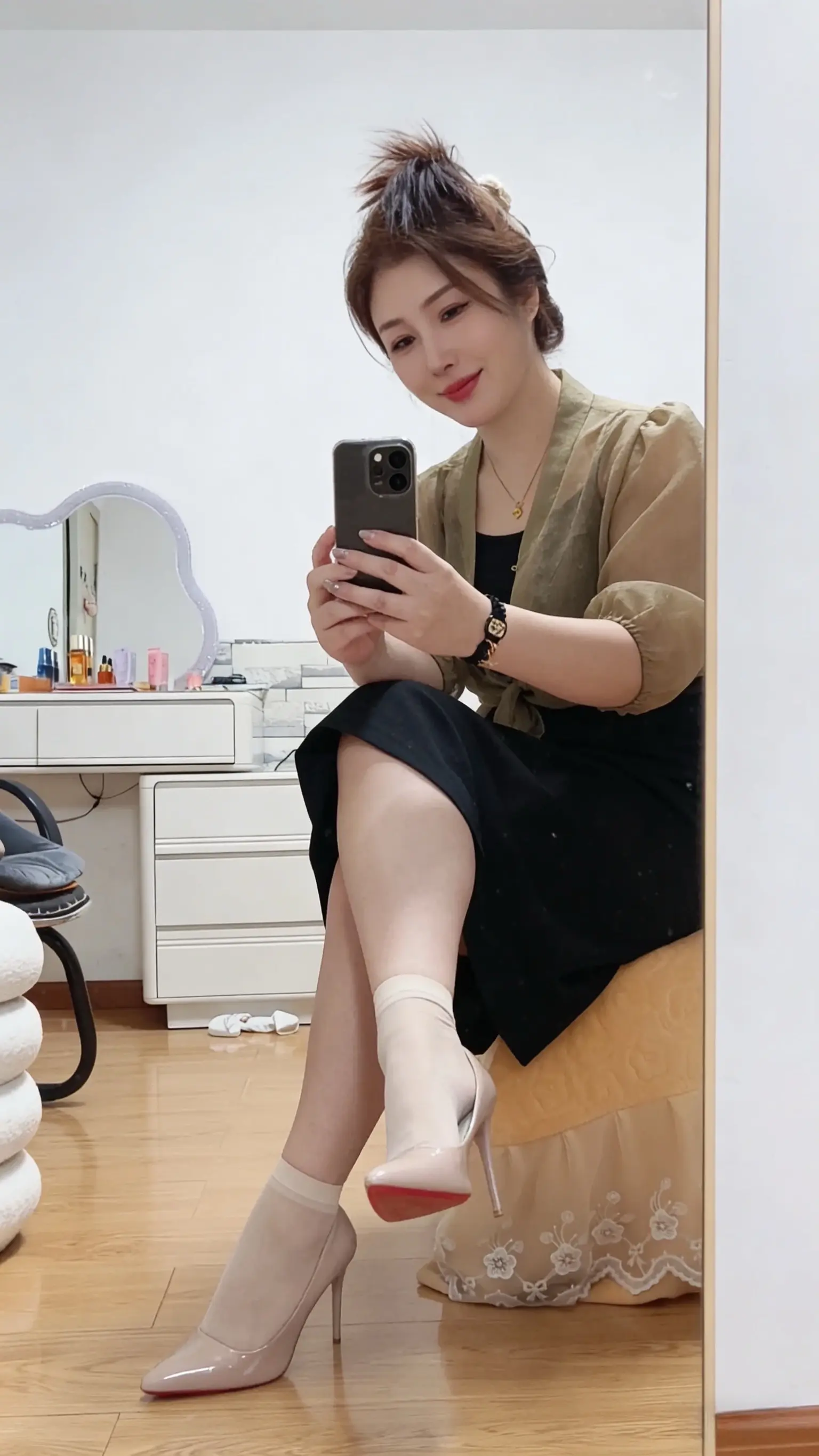 以前觉的三十多岁是老女人，现在我就是那个老女人