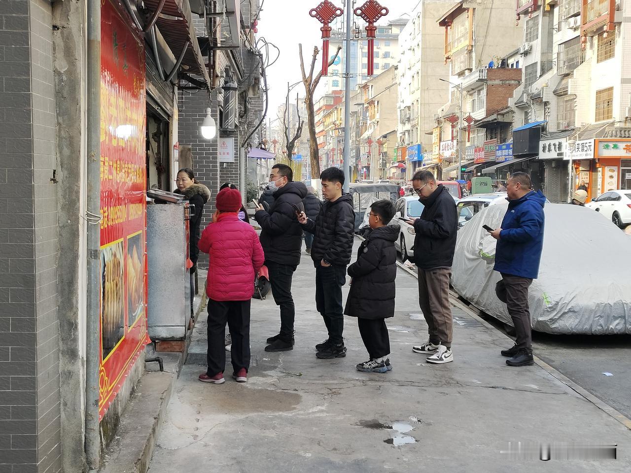 近日，广东肇庆公布了1—10月防艾数据，新发现艾滋感染者/病人120多例，比去年