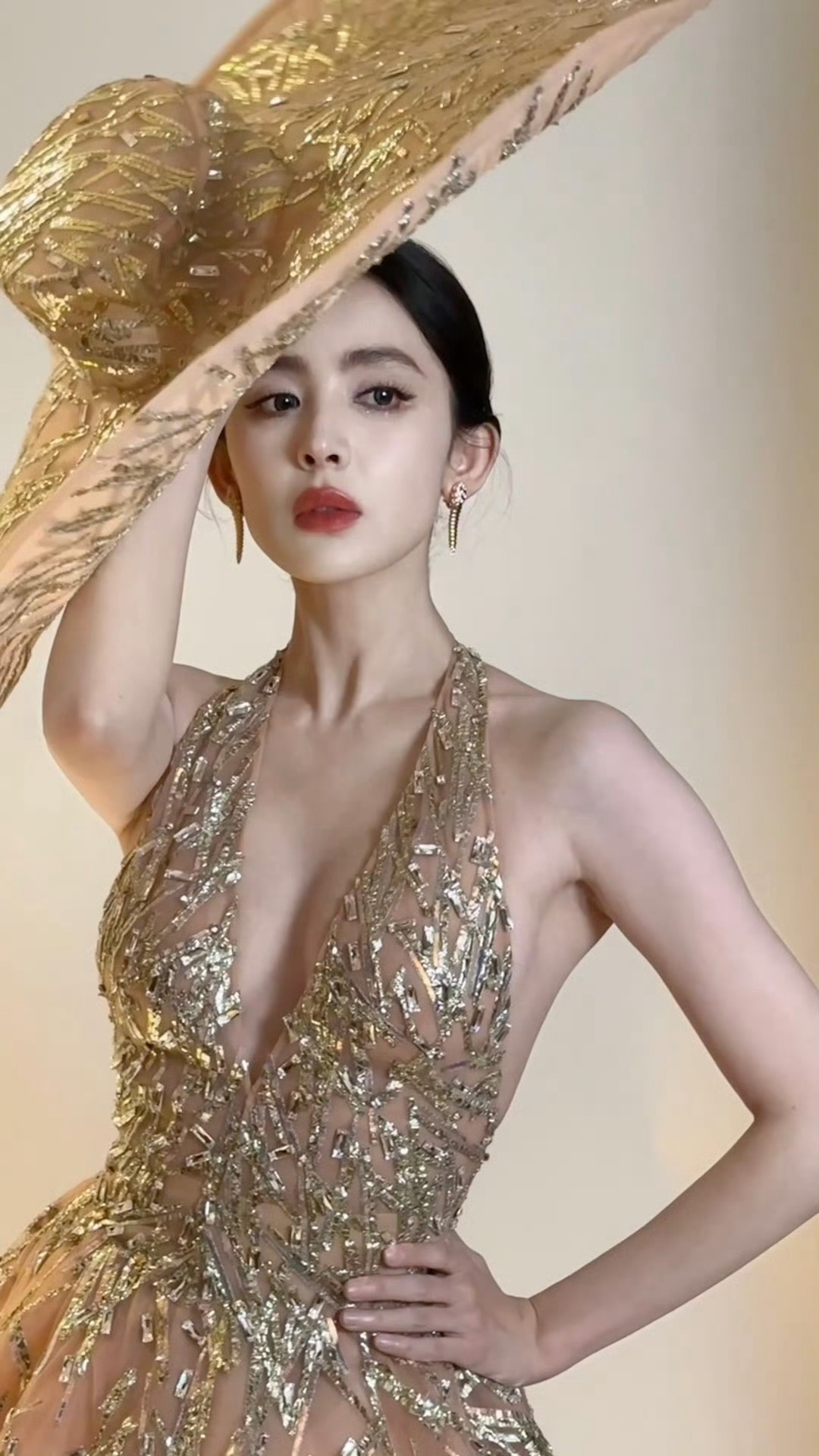 我将起诉女娲的偏心…. 