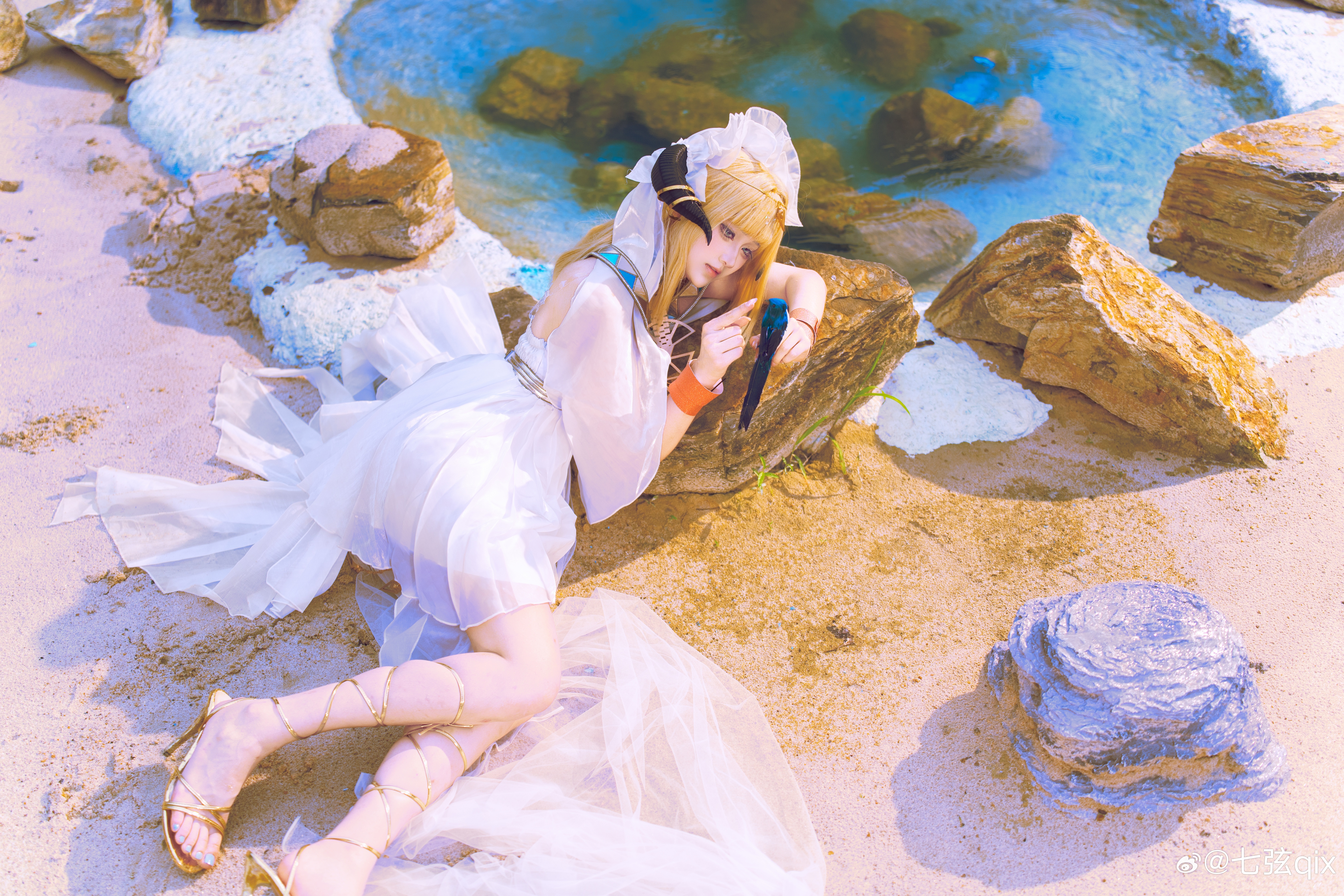 我梦中的青鸟啊……夜莺明日方舟cosplay明日方舟创作征集