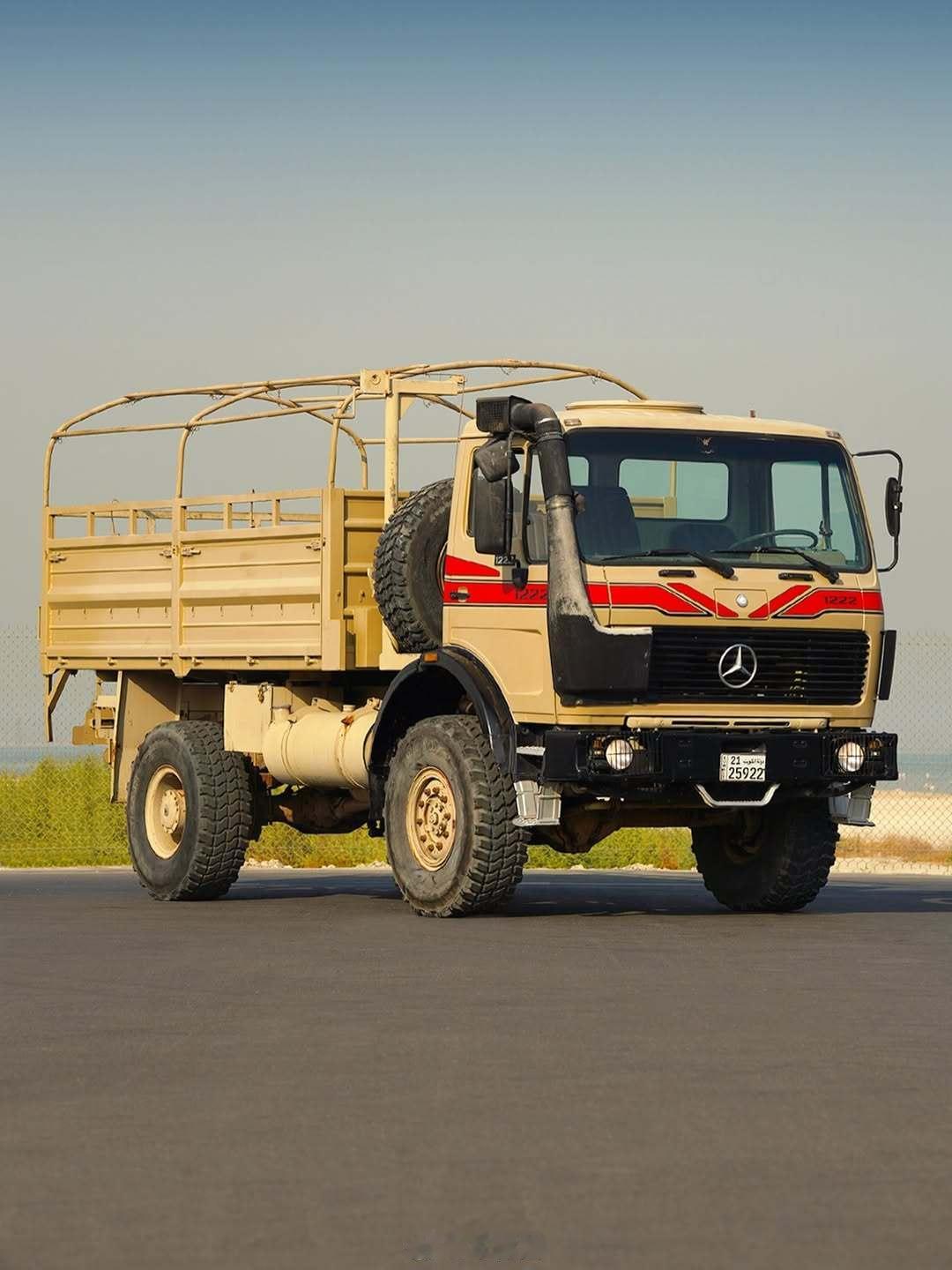 这款大奔当年有进入国内市场吗？我与汽车的日常 大v聊车 1992年梅赛德斯-奔驰