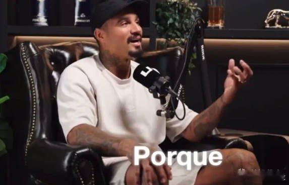 巴萨足球 大博阿滕：我被巴萨要求说最喜欢梅西和巴萨，否则会无球可踢。在近期参加的