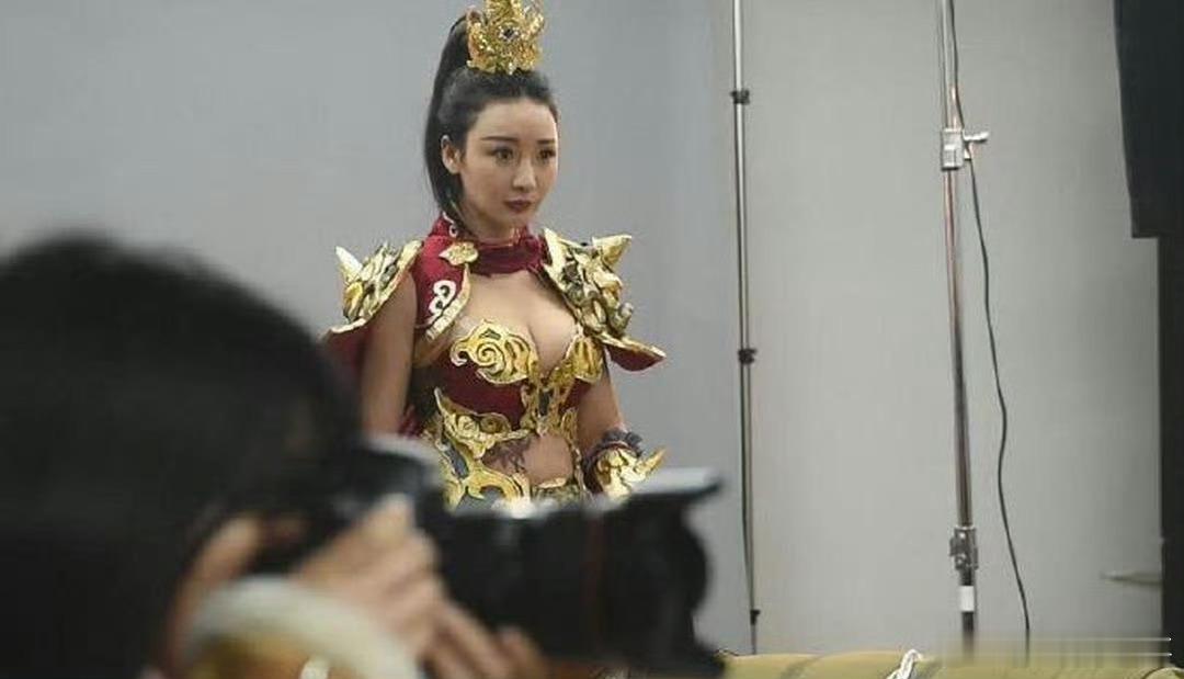 柳岩古装，古代有这种服装吗 ​​​