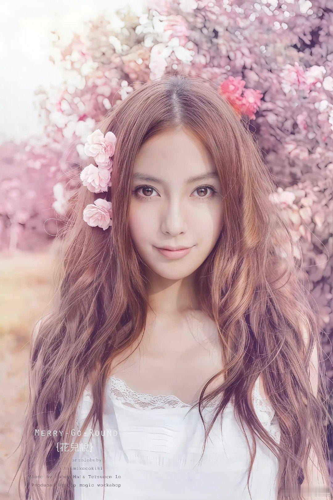 她就站在微风里 樱花树下angelababy 