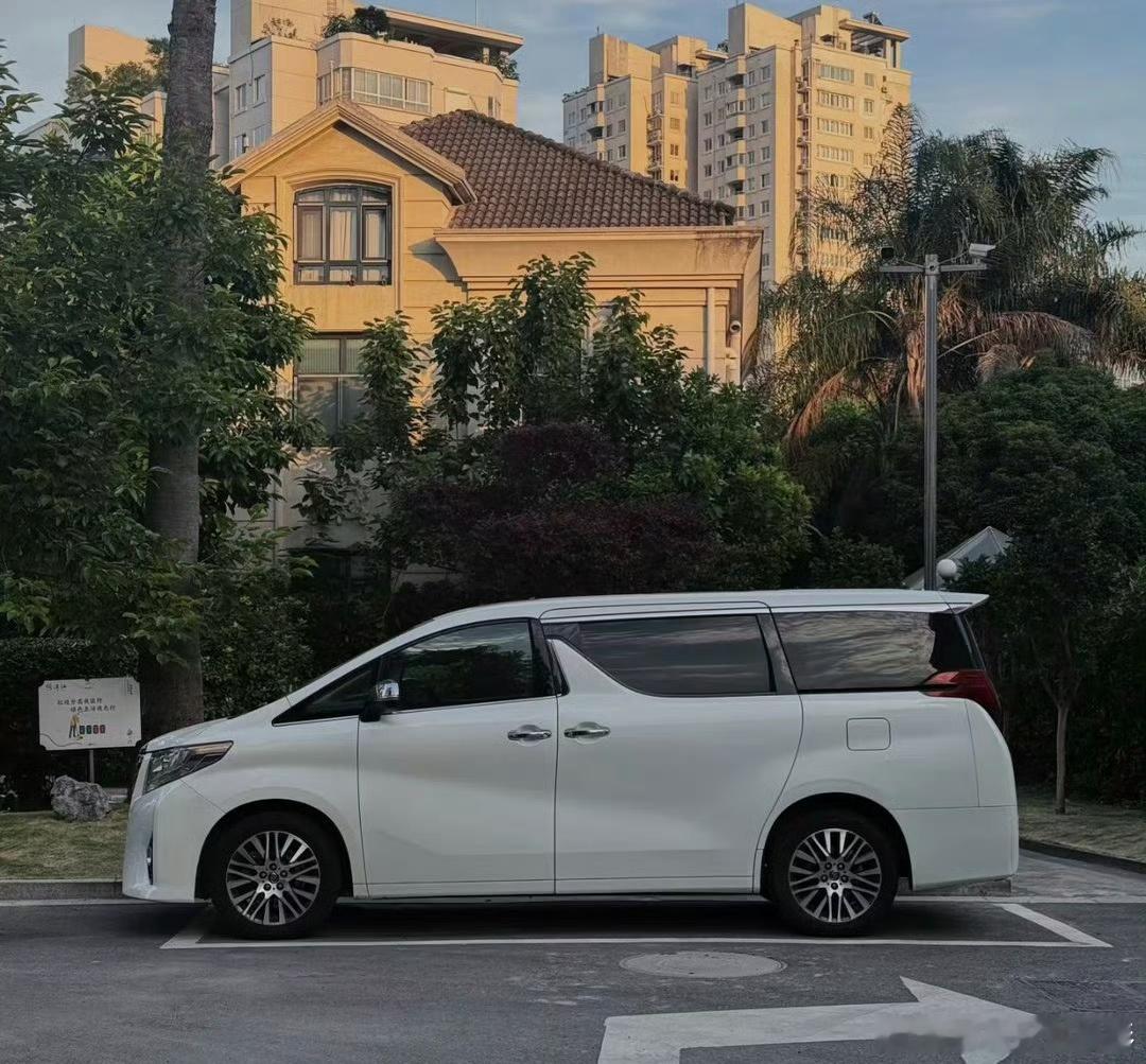 SUV和MPV的区别还大吗汽场全开 SUV和MPV的区别还大吗？表面看是的，但底