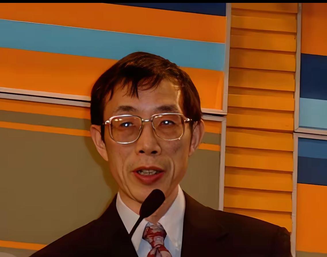 陈平直言戳破圈内乱象！不少人出国学艺，最后反倒丢了自己的立场

复旦学者陈平一番