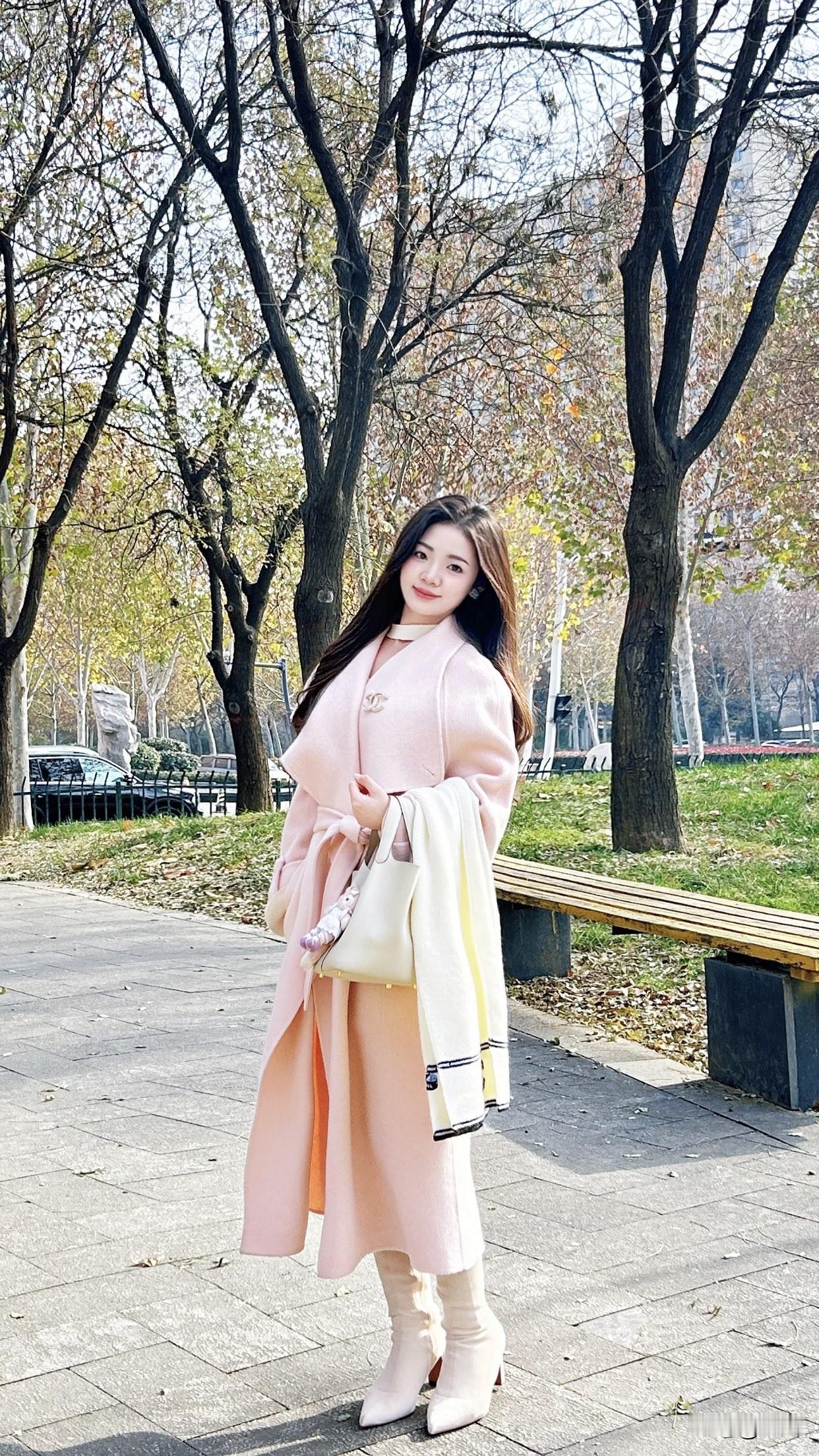 女性怎样有气质适当运动，保持健康体态。