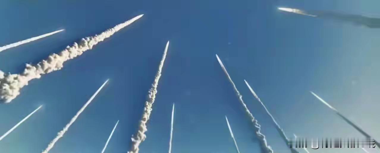 什么是导弹“全时竖立”？
​​2月4日，央视军事披露，东部战区沿海一线紧张战备中