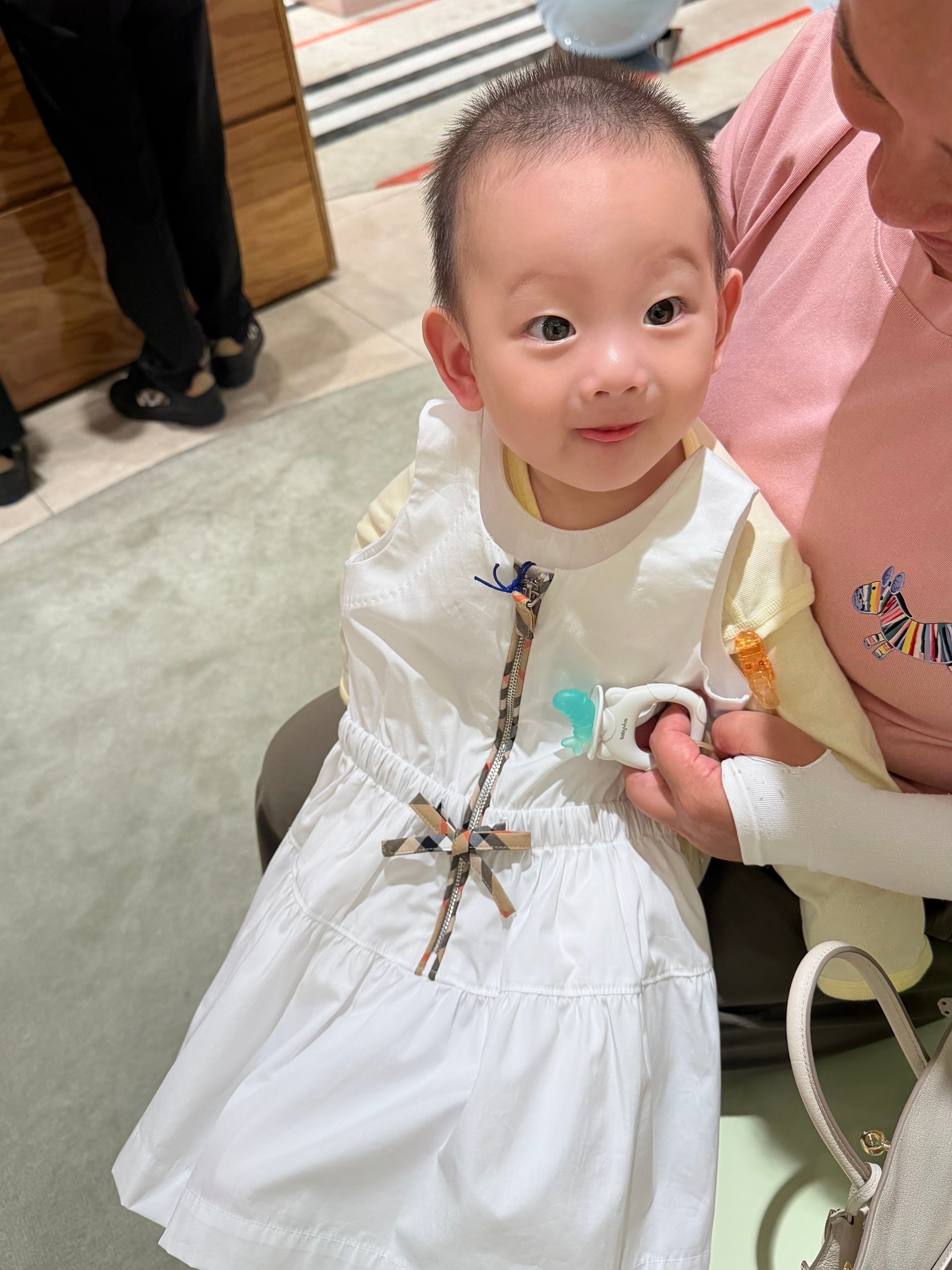 趁小给娃买条裙子穿穿hhhhhh 