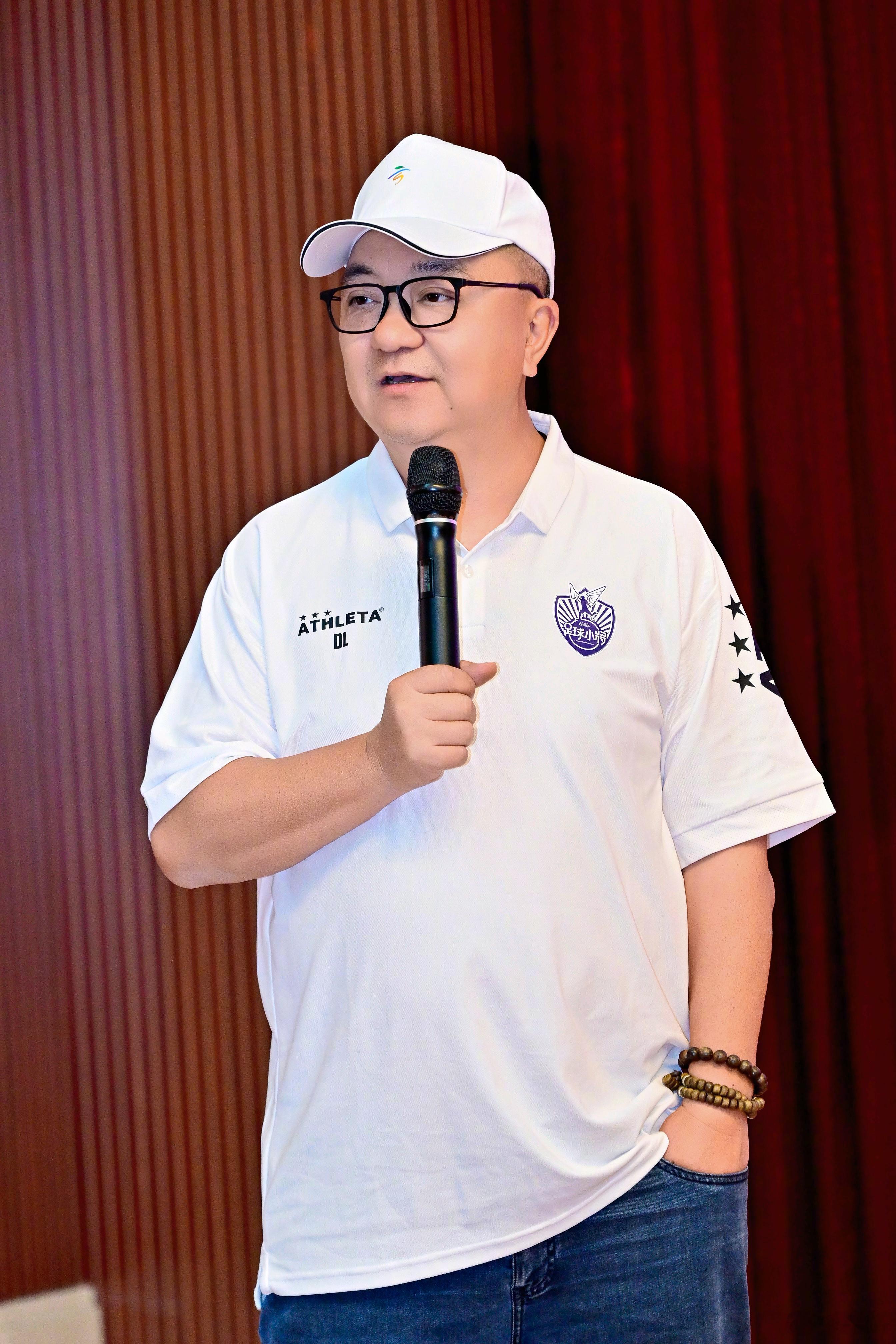 今天在昆明和众位企业家聊了一盘。  ​​​