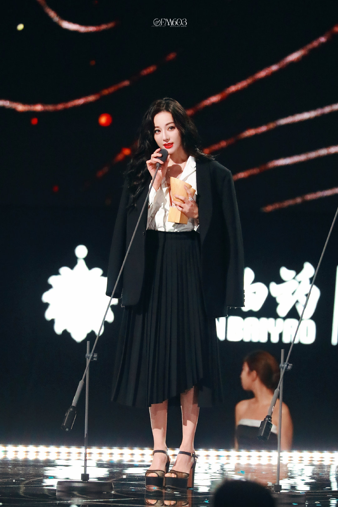 迪丽热巴功夫女足 BLACK🖤 