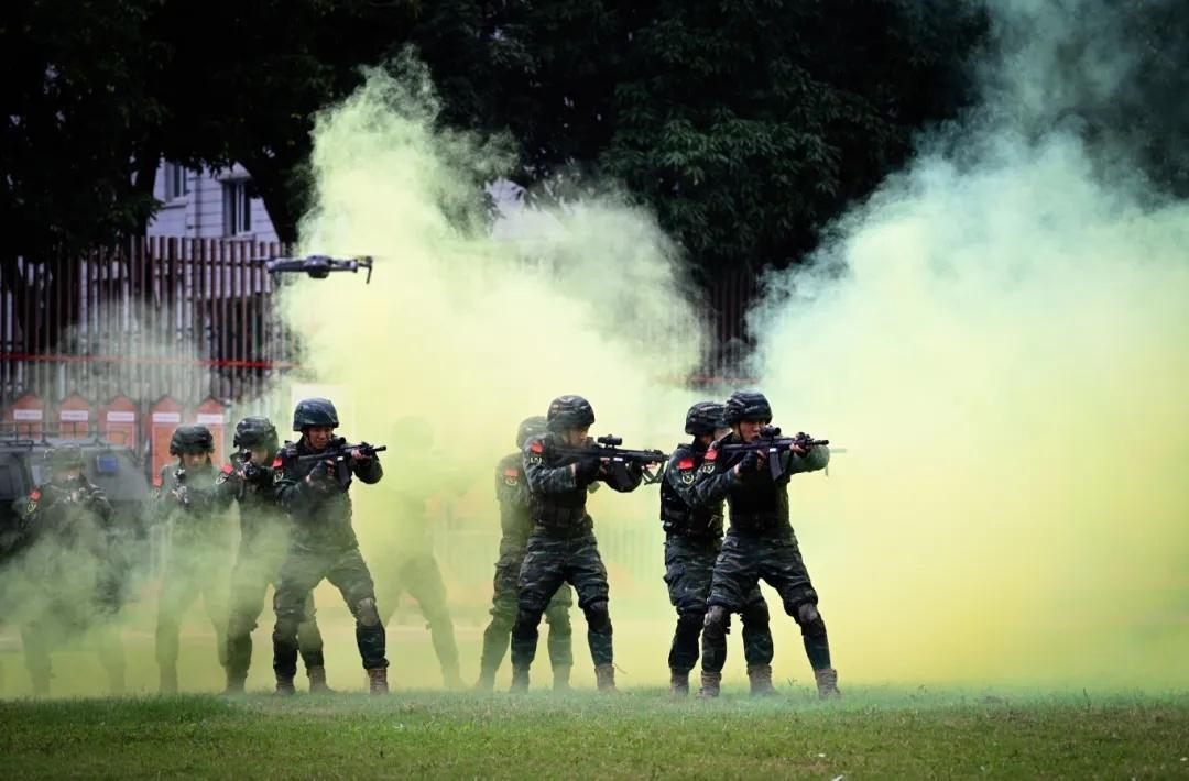 武警广东总队广州支队，韶关支队军娃进军营活动（广东武警）烽火问鼎计划 ​​​