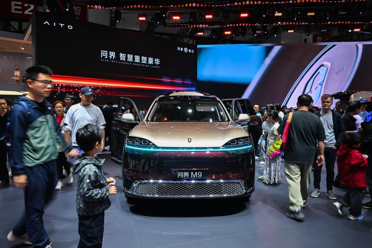 回购+增持弹药齐发  赛力斯自己人为何集体出手？面对行业整体承压、业绩短期波动带