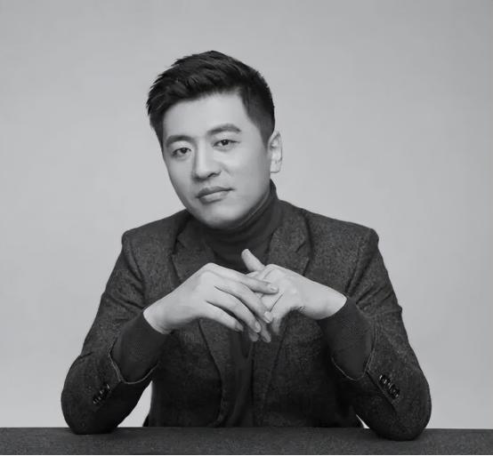 震惊！张雪峰因突发疾病，经抢救无效不幸去世！
 
2026年3月24日，那个总是