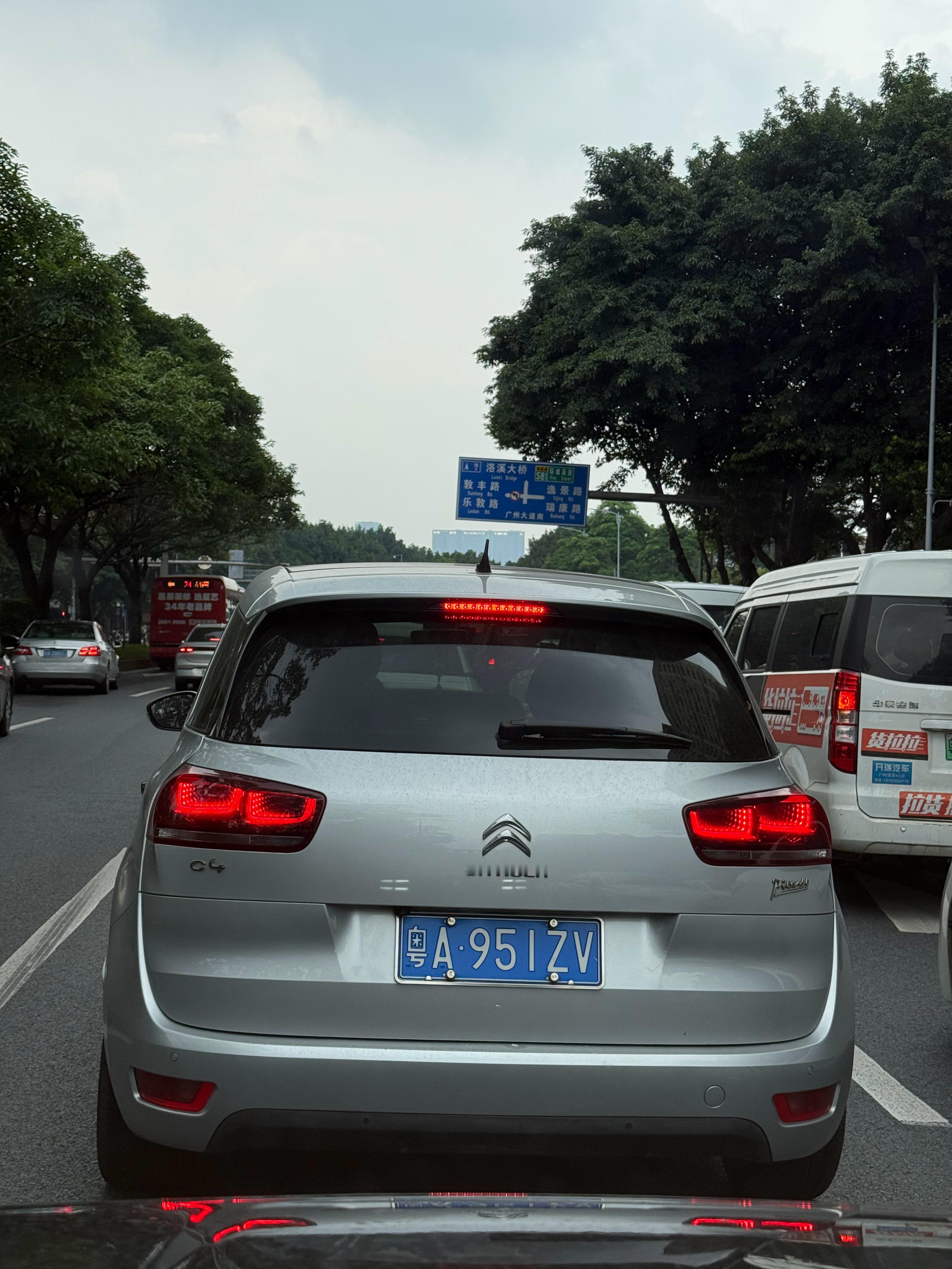 又见到当年的座驾[舔屏][舔屏] ​​​