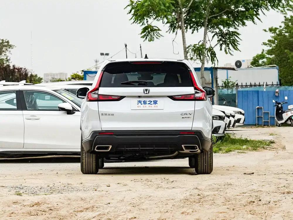 2026款东风本田CR‑V e:PHEV新款插混SUV。整车4703mm×186