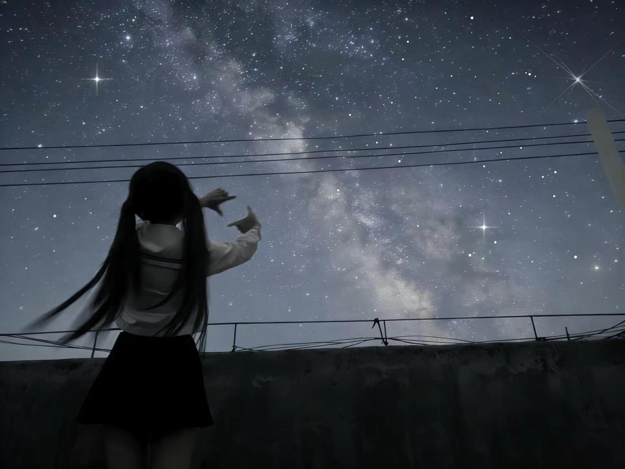 我對你來說是一顆星也好…請你繼續做我的宇宙吧