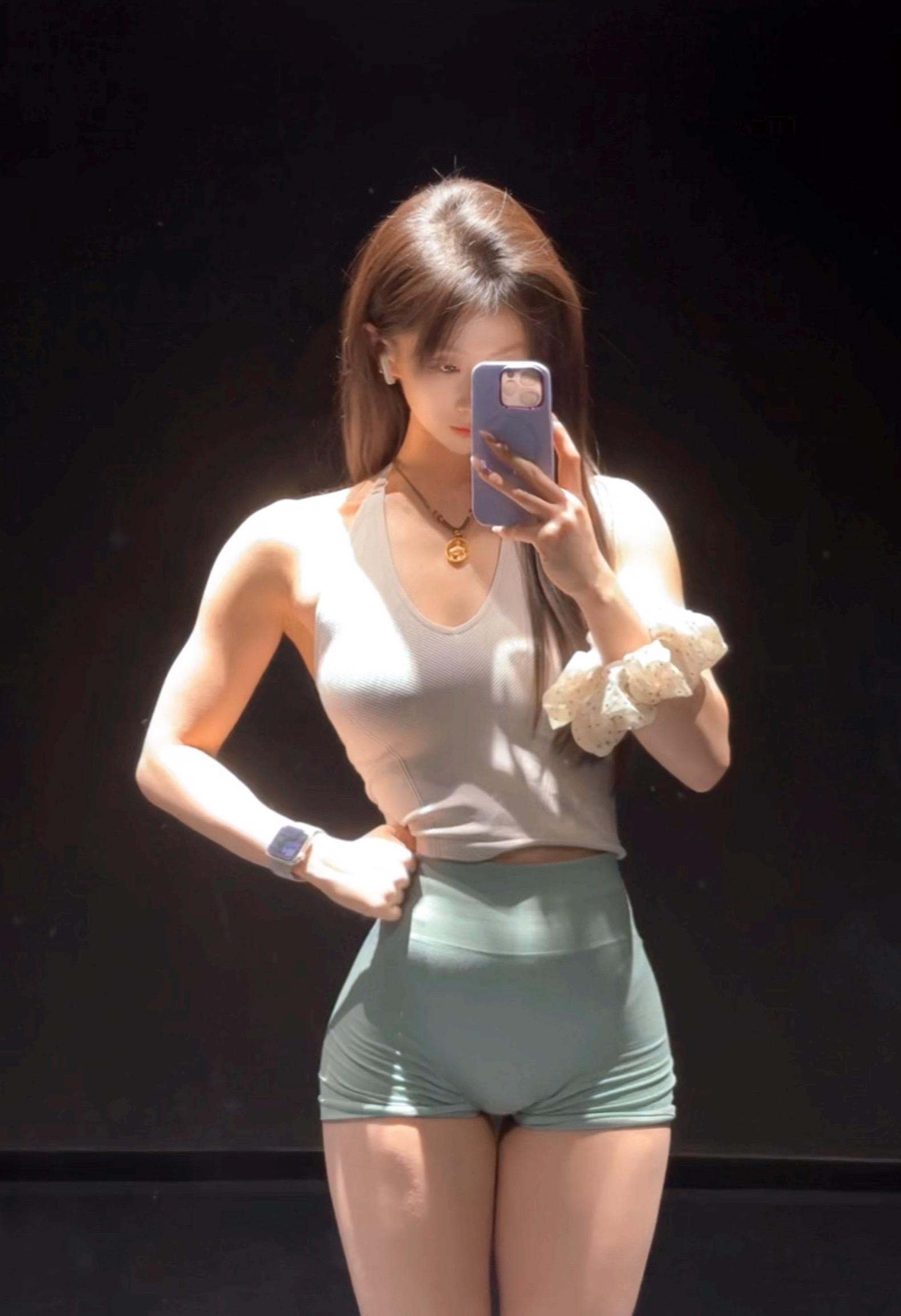 不贪心就是奖励，贪心了就是惩罚。