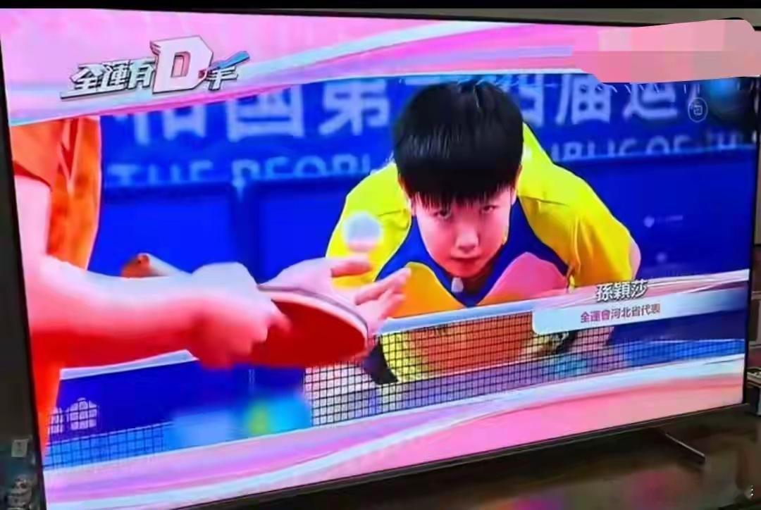 孙颖莎亮相tvb全运宣传片孙颖莎  孙颖莎作为第十五届全运会的标志性运动员之一，