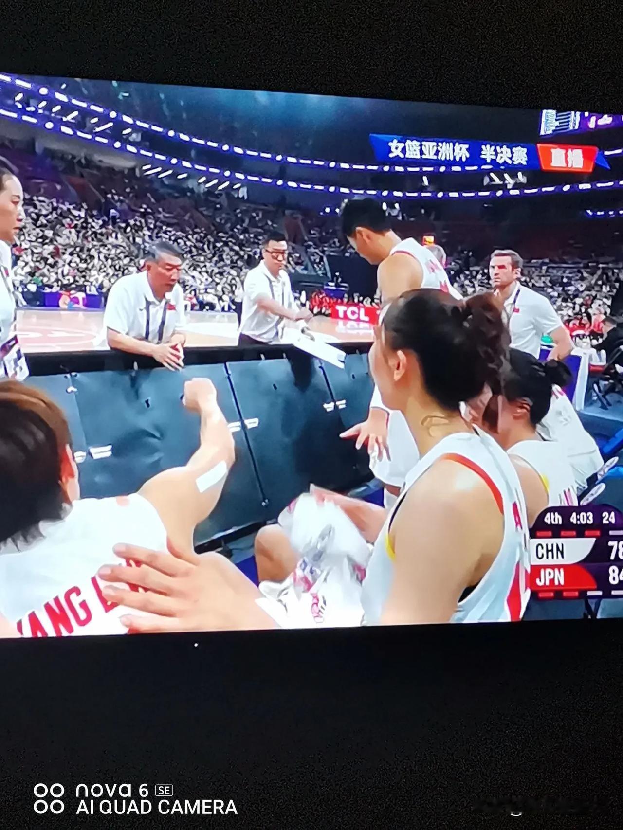【中国女篮败在没做好没有李梦时怎么打？】
中国女篮被日本队屠戮，人家的平均身高与