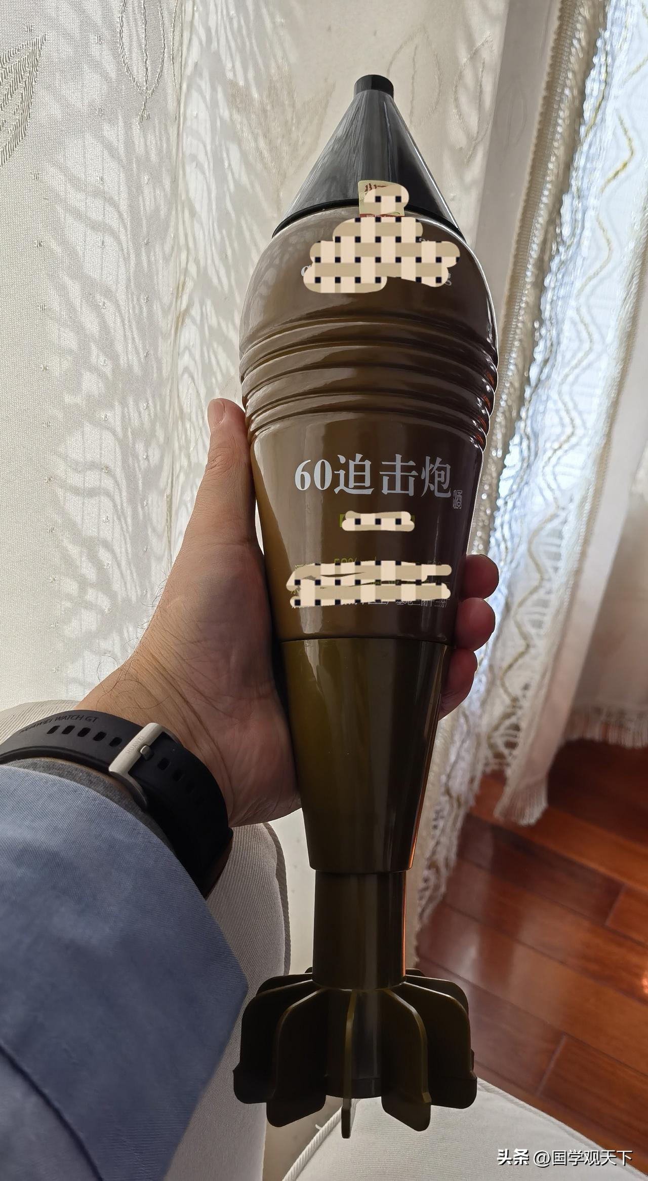 赫格塞斯整天叫喊着向伊朗扔炸弹，他说，如果美国需要用炸弹来谈判，那就会用炸弹来谈