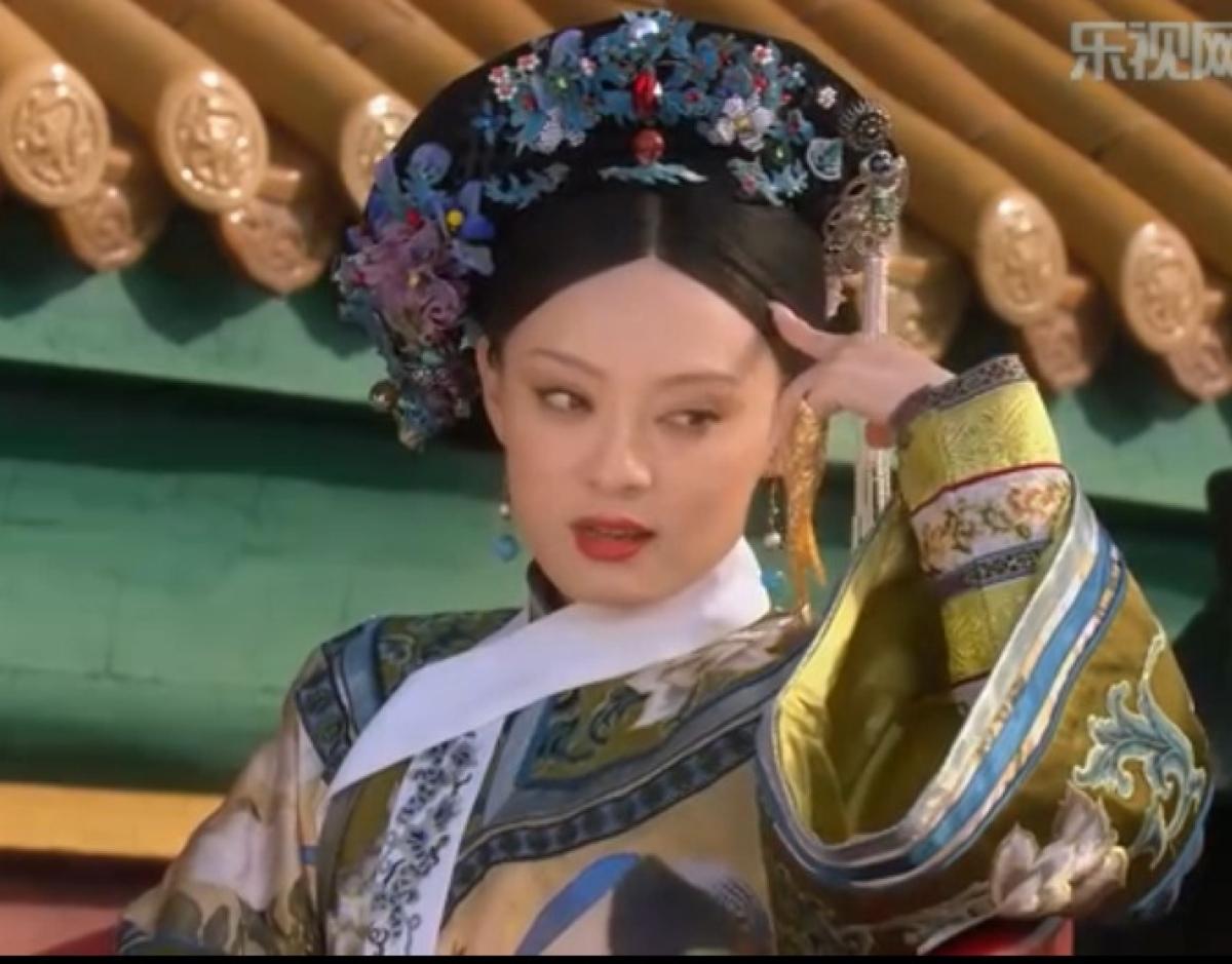 还是整套聪明，知道皇帝就是个花心大萝卜，对谁都不会长久，所以，对他，收起真心！