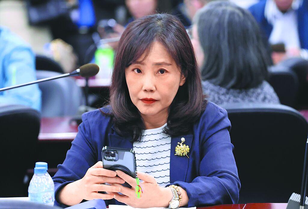 郑丽文下周访美 尹乃菁请辞待命
国民党主席郑丽文将于6月1日访问美国。文传会主委
