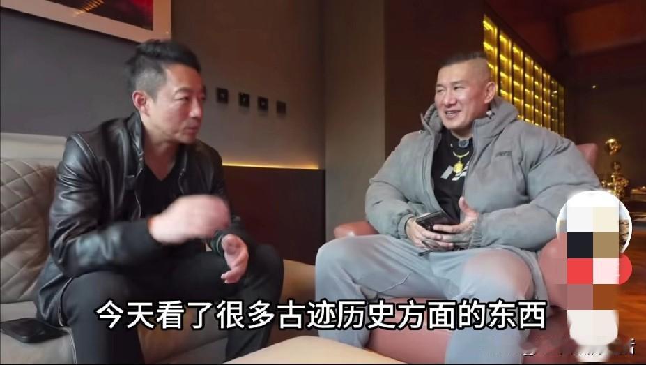 馆长这次中国行，收益最大的就是汪小菲了。
等他回到台湾，会不会和馆长一样被抓起来