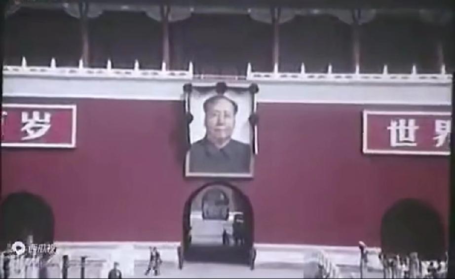 毛主席离开我们已经五十年了，流逝的时间并没有冲淡人们对伟人的思念之情，各种有关毛