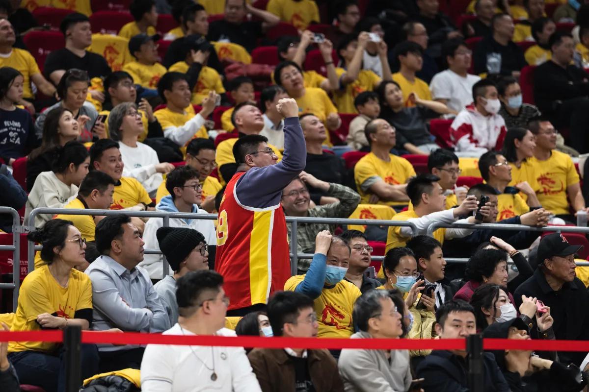 缝隙来了！韩国队的成功率在巨幅下降。这个暂停之后千万要珍惜，缝隙窗口期很短，保持