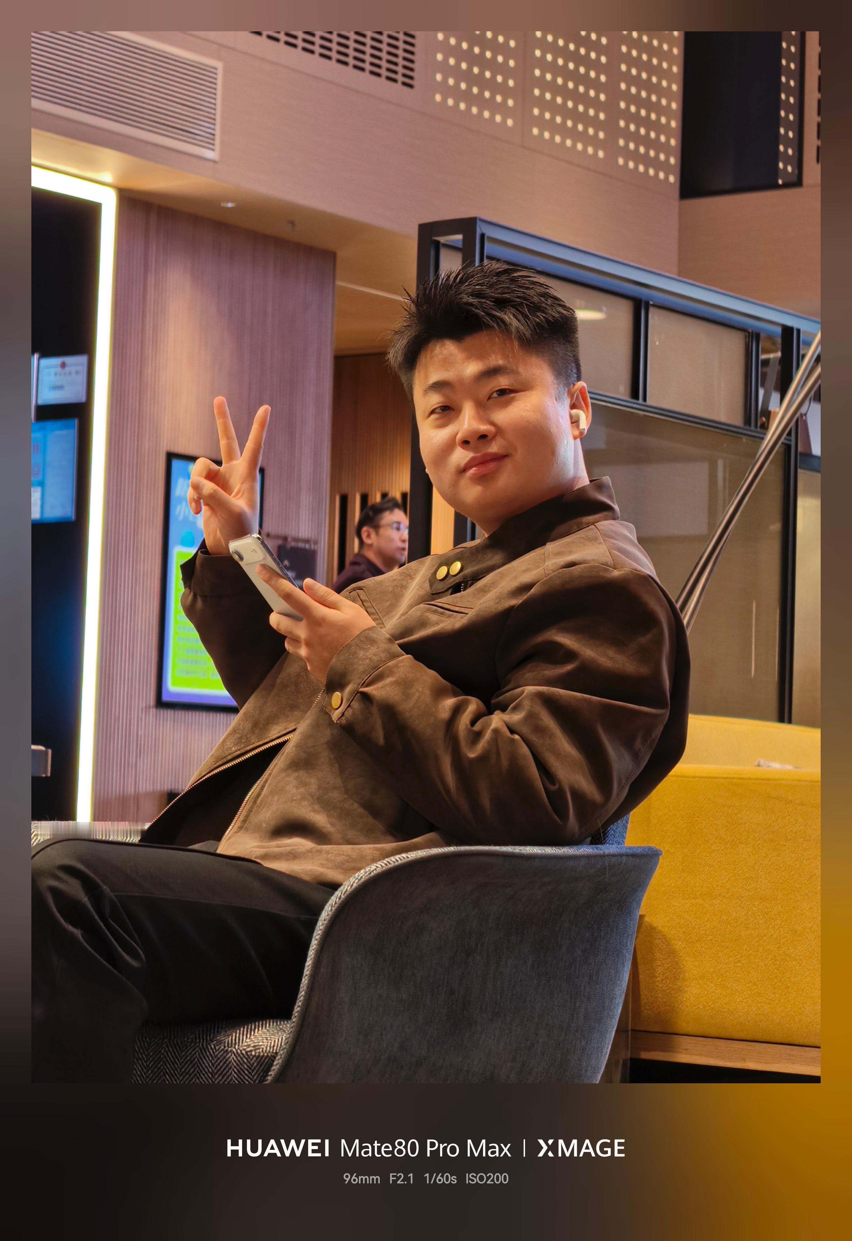 iPhoneAir这个手机我只见过博主在用，个人用户很少很少，博主承包了Air的