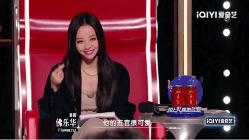 张靓颖也是做上跨国红娘了 张靓颖在 亚洲新声 上演“跨国红娘”名场面！选手夸句帅