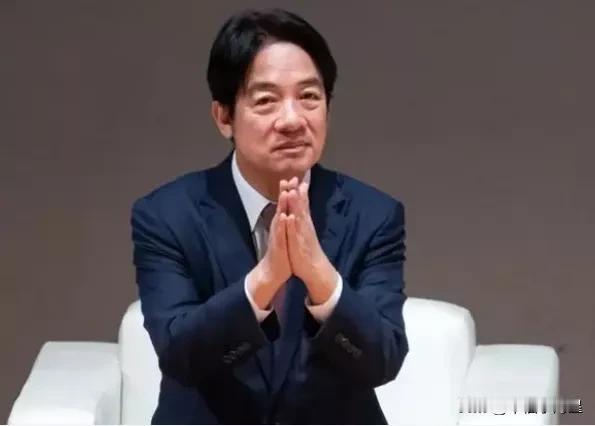 赖清德危险了。12月岛内民调显示，不满意赖清德比率创新高!据美丽岛电子报今天公布