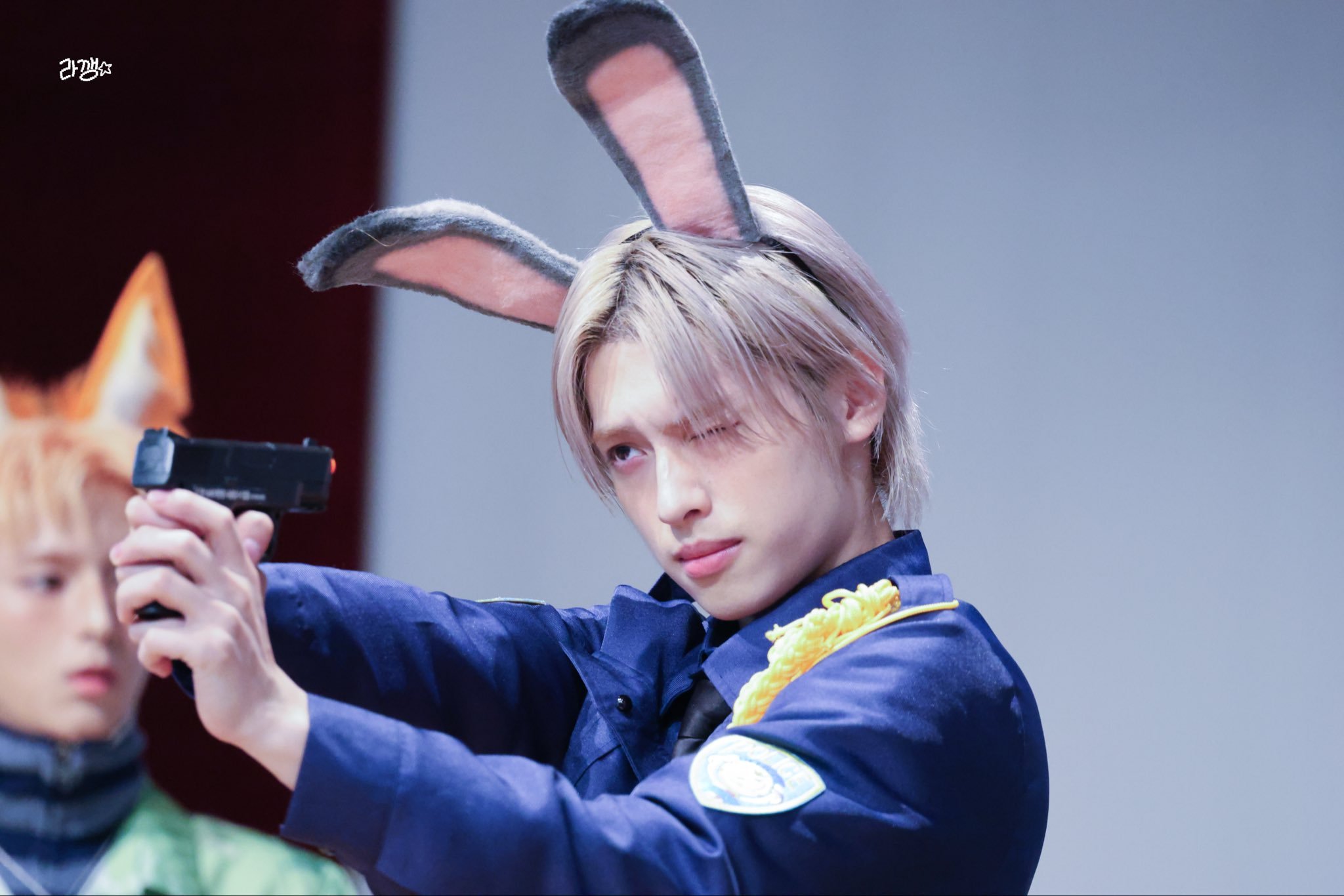 【twi】一个无论发生什么事都从不拿枪指着自己女人的男人（fr.郭智硕） ​​​