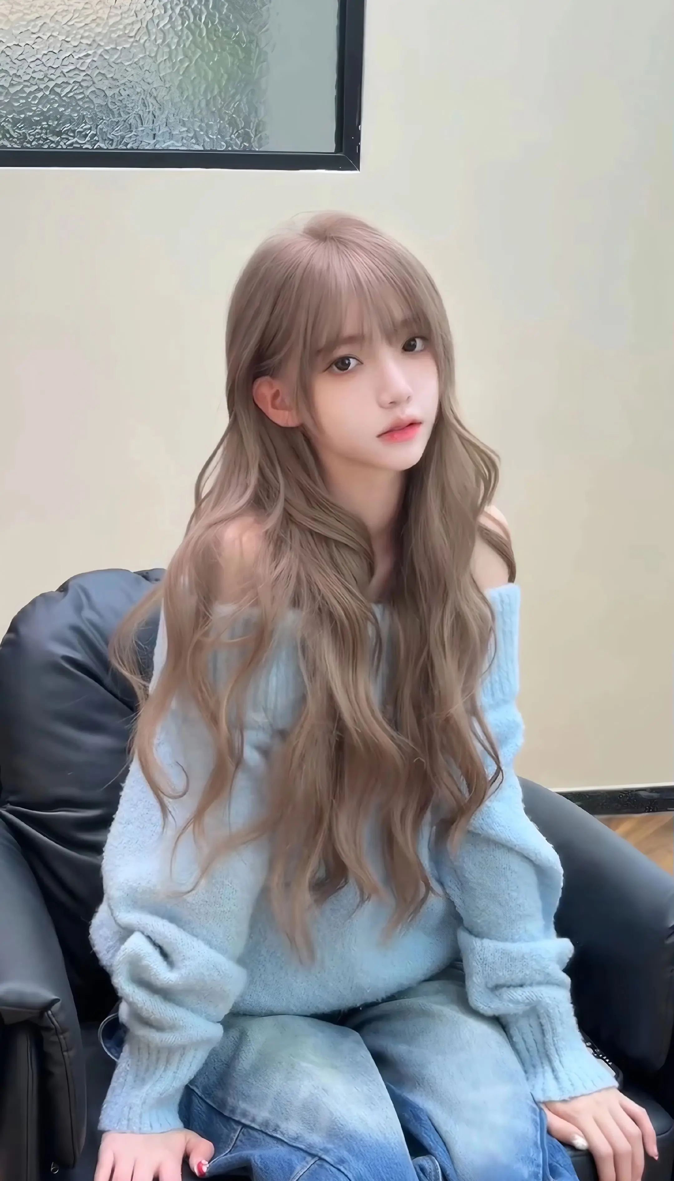 张润 新发色氛围感