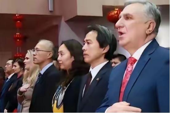 中国用什么留住了乌克兰顶尖科学家？不是高薪，不是房子，是让他们重拾中断的党员身份