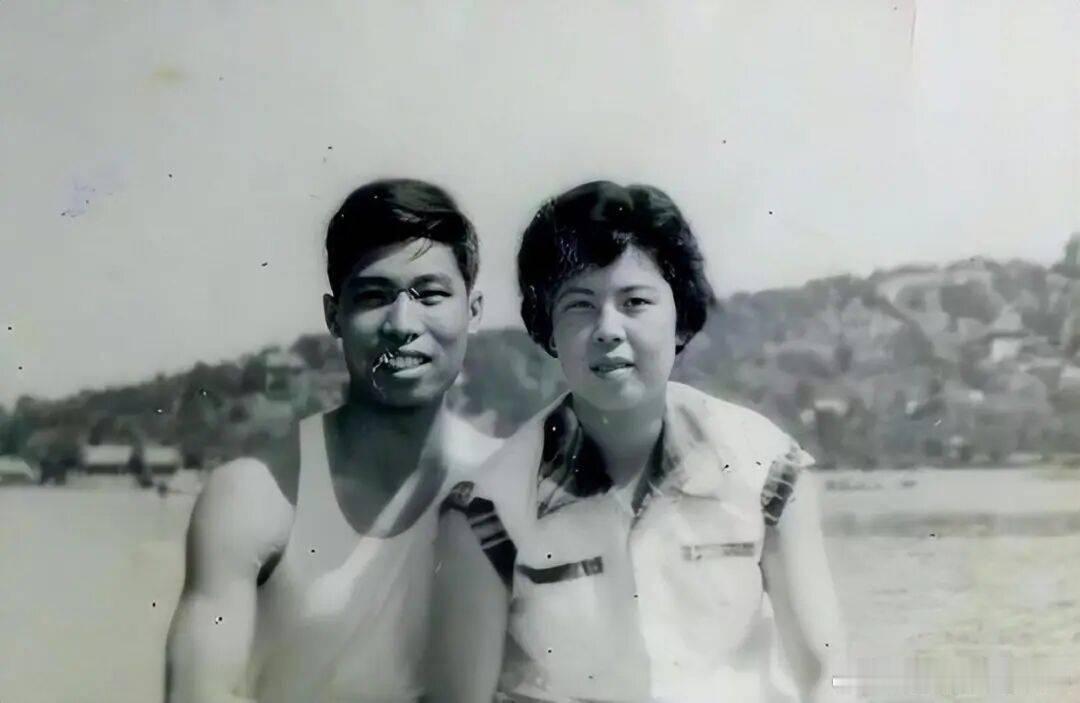 钟南山妻子李少芬，入选中国篮球名人堂------12月25日，中国篮球协会官方公