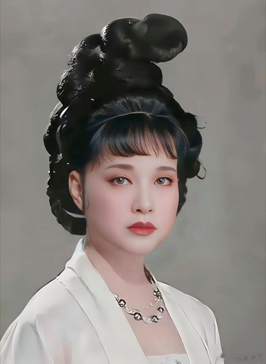 武则天颜值有多逆天？硬控了好几代李家人！李世民、李治就不说了，李隆基咋一见武惠妃
