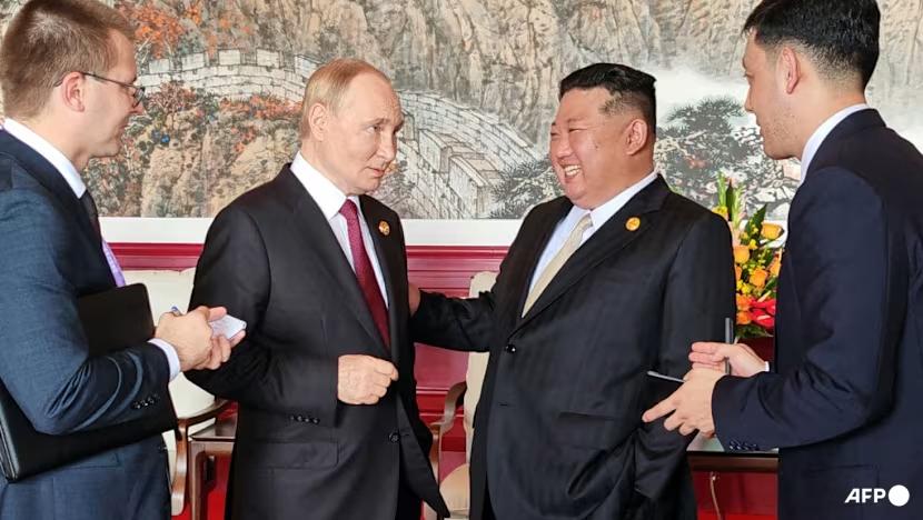 据俄罗斯官方媒体周四（12月25日）报道，俄罗斯总统弗拉基米尔·普京在新年致朝鲜