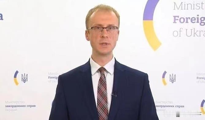 “德国翻脸要债，乌克兰当场傻眼：西方军援不是红包，是带利息的刀！”

来源:领略